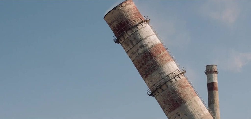 демонтаж димової труби - падіння