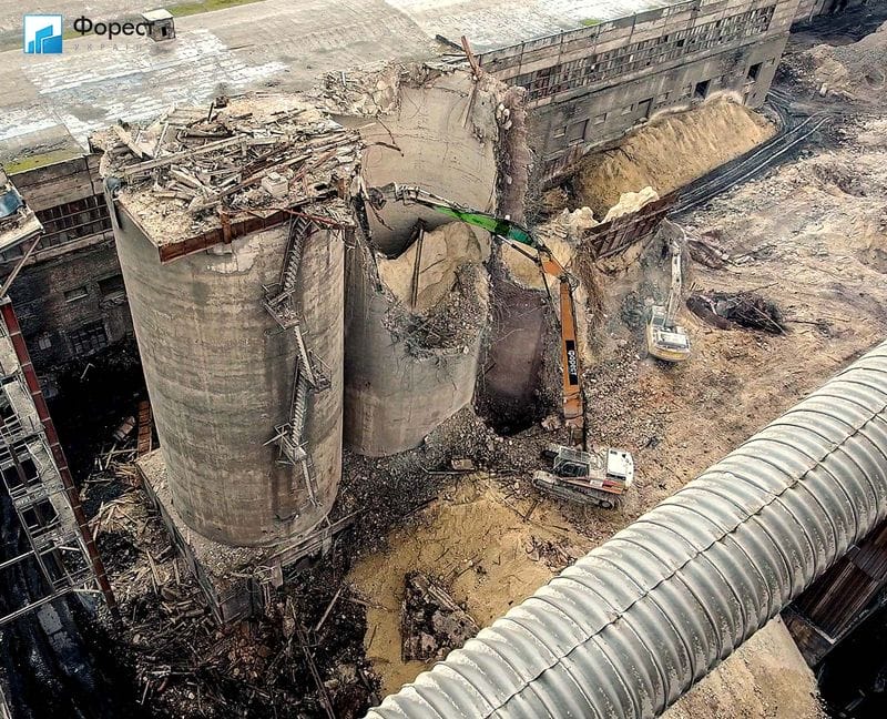 Демонтаж силосів