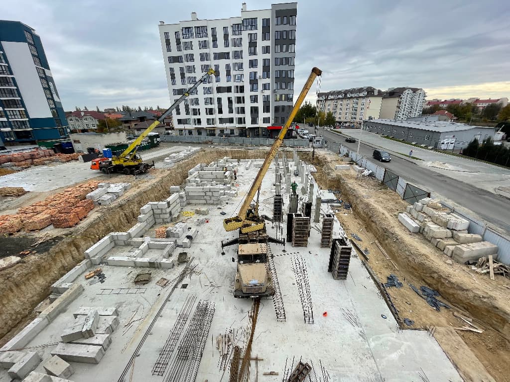 Переваги монолітного будівництва