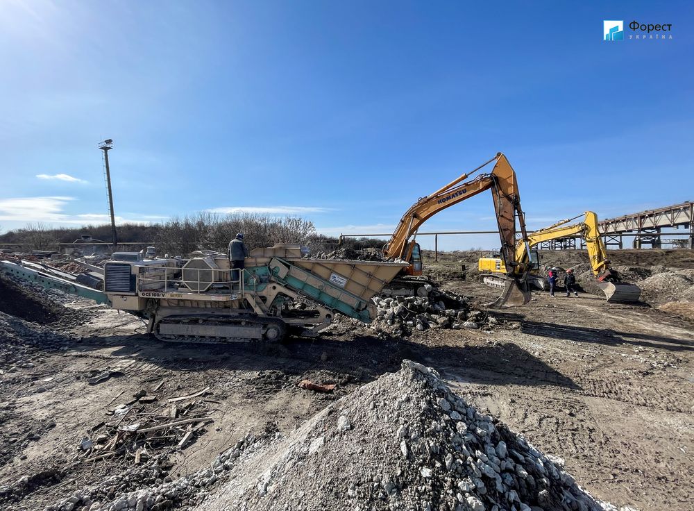 Що робити з бетонним боєм після демонтажу? Готові рішення від «Форест-Україна»
